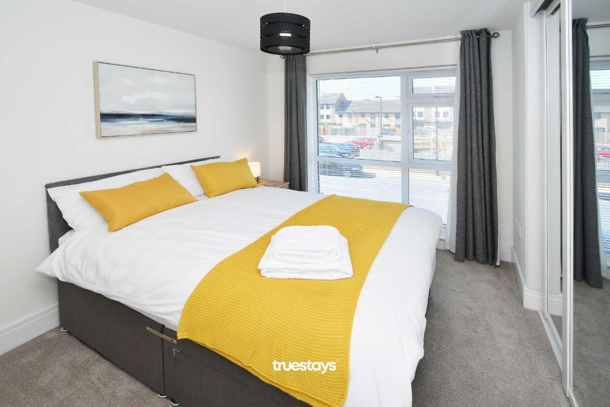 Regal House By True Stays - 3 Bedroom House In Stoke-On-Trent Kültér fotó