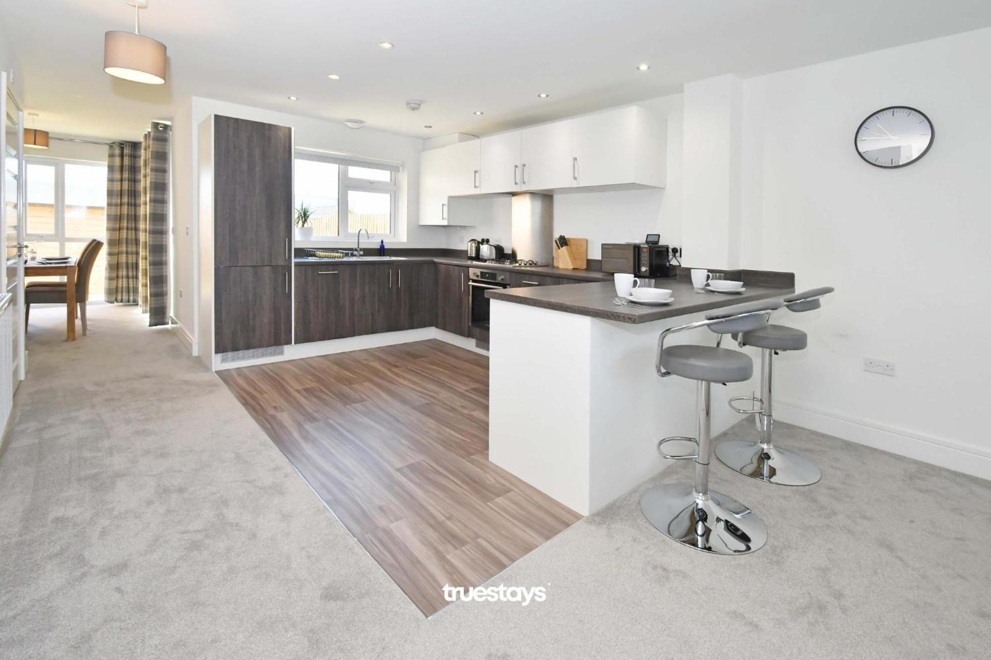 Regal House By True Stays - 3 Bedroom House In Stoke-On-Trent Kültér fotó