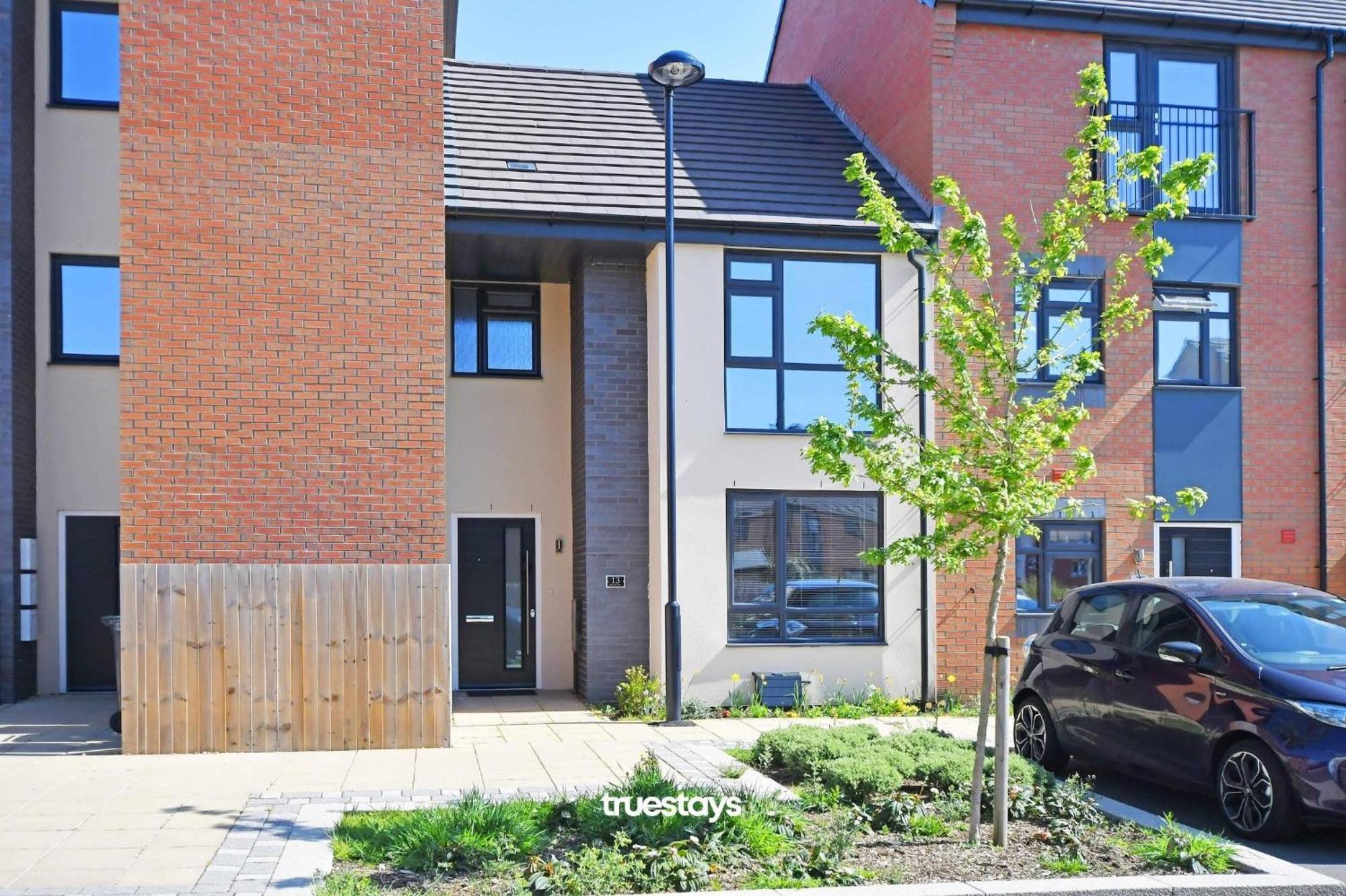 Regal House By True Stays - 3 Bedroom House In Stoke-On-Trent Kültér fotó
